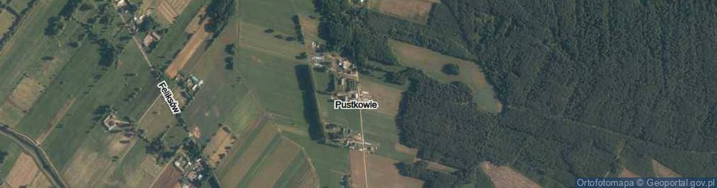Zdjęcie satelitarne Pustkowie ul.