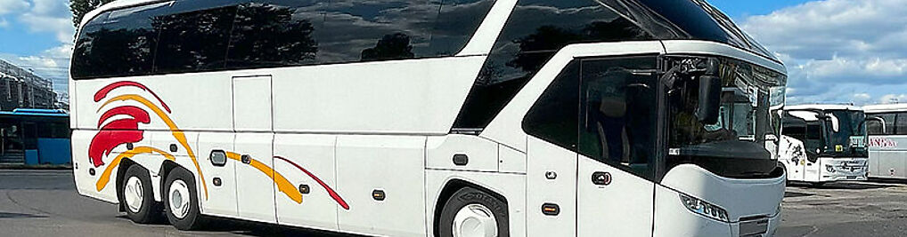 Zdjęcie w galerii Wynajem Autokarów i BUSów. Cały kraj. Wyjazdy zagraniczne. nr 1