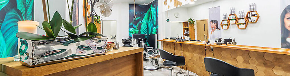 Zdjęcie w galerii Salon Fryzjerski i Barber ScarletM nr 1