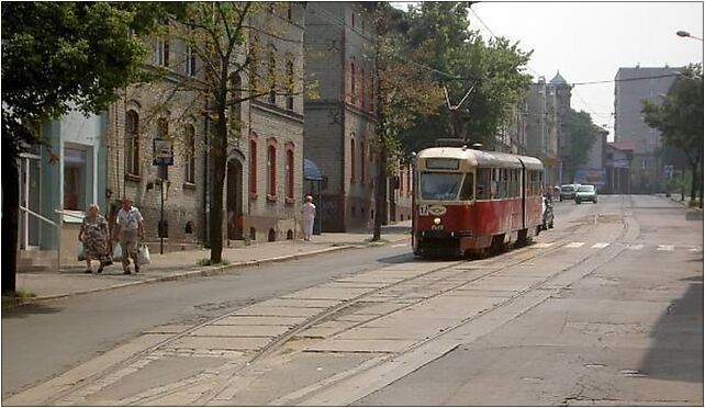 197 Silesian Interurbans, passing loop, Chropaczow, Łagiewnicka 31B 41-608 - Zdjęcia