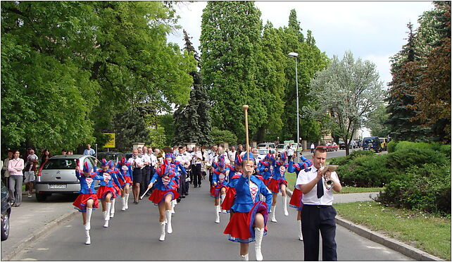 Śrem 90lecie UAM5, Mickiewicza Adama 38, Śrem 63-100 - Zdjęcia