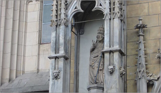 Architectural details of facade of Wrocław Cathedral 1, Wrocław 50-329 - Zdjęcia