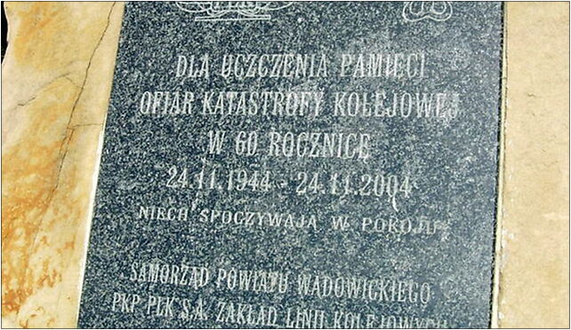 Barwałdz Średni-obelisk katastrofy2, Smolkówka, Smolkówka 34-130 - Zdjęcia