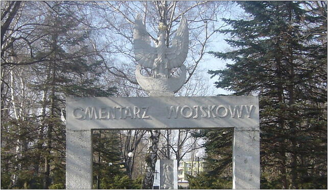 Bielsko-Biała, cmentarz wojskowy - brama, Podchorążych 43-303 - Zdjęcia
