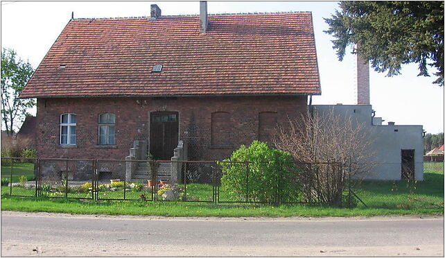 Bronków budynek byłej szkoły, Bronkówek, Bronkówek 66-626 - Zdjęcia