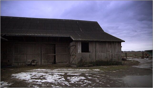Building in village of Osowka in Poland, Osówka, Osówka 27-350 - Zdjęcia