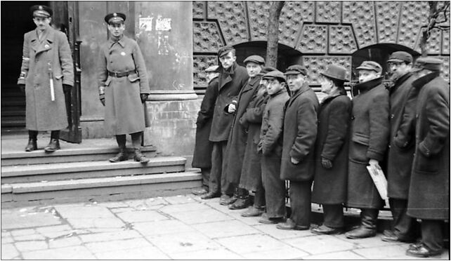 Bundesarchiv Bild 101I-134-0766-05, Polen, Ghetto Warschau, Ghettopolizei, Bewohner od 00-838 do 00-850 - Zdjęcia