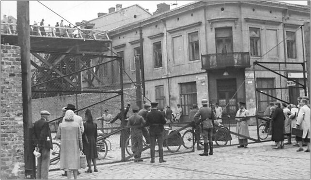 Bundesarchiv Bild 101I-270-0298-10, Polen, Ghetto Warschau, Drahtzaun 00-867 - Zdjęcia