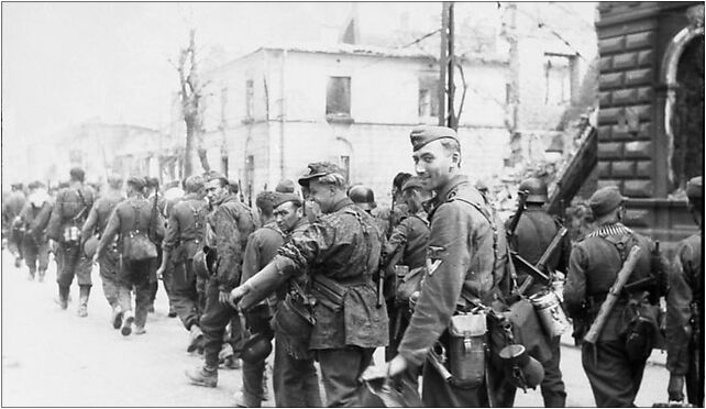 Bundesarchiv Bild 101I-696-0426-22, Warschauer Aufstand, Einmarsch von Waffen-SS 00-891 - Zdjęcia