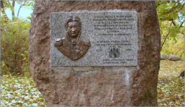 Bydgoszcz obelisk gen H Dabrowskiego, Nowodworska 46, Bydgoszcz 85-120 - Zdjęcia