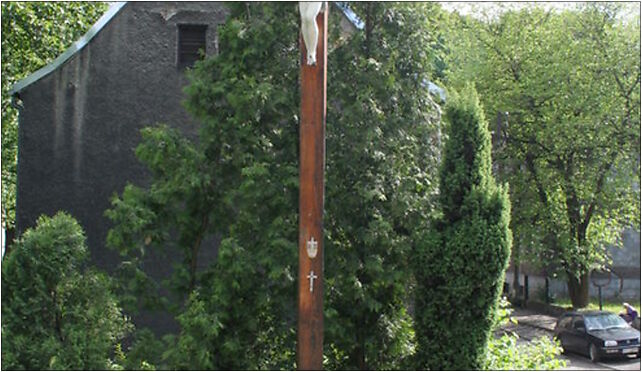 Bytom - cross on Zabrzańska Street, Małgorzatki 7, Bytom od 41-902 do 41-907 - Zdjęcia
