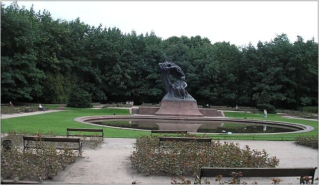 Chopin, Statue in Warsaw. 2005, Bagatela, Warszawa 00-585 - Zdjęcia