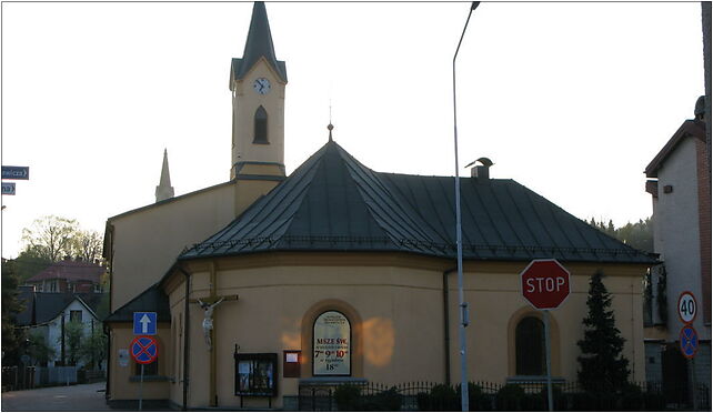 Church of the Discovery of the Holy Cross in Skoczow 2009-04-19 43-430 - Zdjęcia