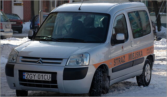 Citroën Berlingo Straż Miejska Trzebiatów, Rynek102 1 72-320 - Zdjęcia