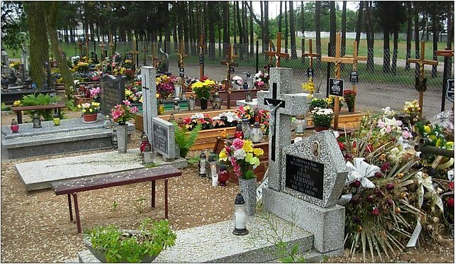 Cm św Mikołaja Bydgoszcz nowe groby, Osiedlowa, Bydgoszcz 85-794 - Zdjęcia