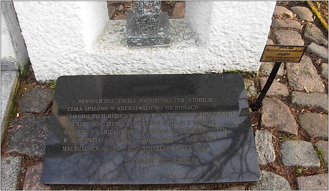 Cmentarz BB tablica ku czci poległych w obozach, Bydgoszcz 85-163 - Zdjęcia