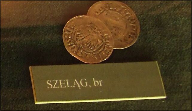Elbląg, muzeum, bronzové mince - šilinky, Elbląg 82-300 - Zdjęcia