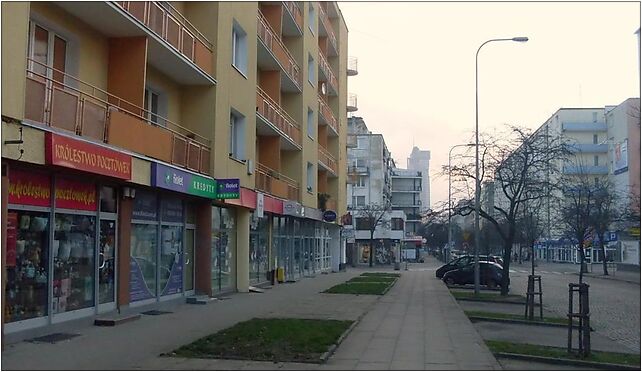 Few shops at ulica Starowiejska, Gdynia, Starowiejska 33, Gdynia 81-363 - Zdjęcia