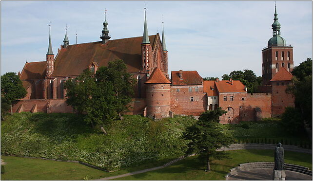 Frombork wzgórze katedralne 006, Kwiatowa, Frombork 14-530 - Zdjęcia