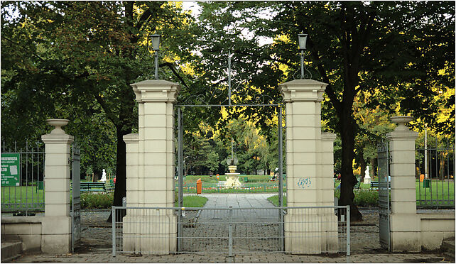 Gate, Sienkiewicz's park in Łódź, Sienkiewicza Henryka 55 90-009 - Zdjęcia