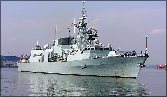HMCS St. John's Gdynia wb, Polska, Gdynia od 81-334 do 81-339 - Zdjęcia