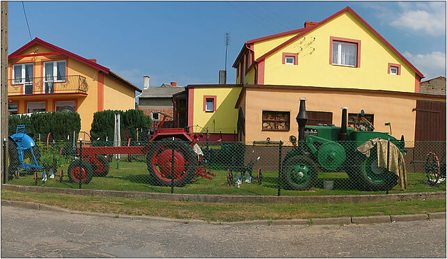 Karlikowo - Agricultural machines, Polna 4, Karlikowo 84-110 - Zdjęcia