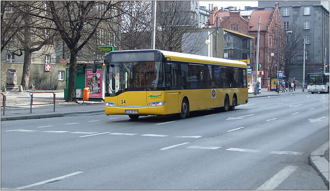 Katowice, ulice 3 maja, autobus Solaris, Chopina Fryderyka 4 40-093 - Zdjęcia