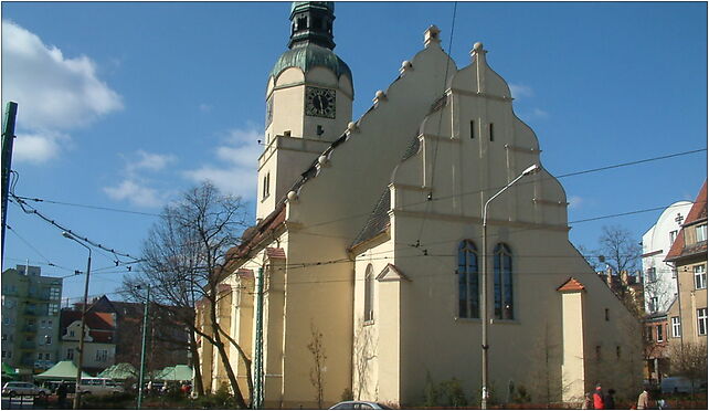 Kościół MB Królowej Poznan2, Wildecki Rynek 4, Poznań 61-546 - Zdjęcia