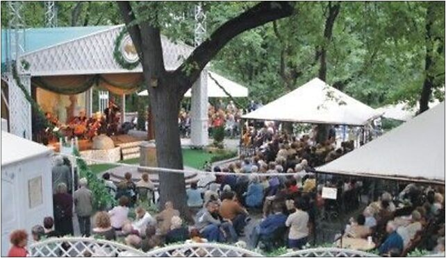 Konkurs Teatrów Ogródkowych 2006, Na Skarpie, al., Warszawa od 00-334 do 00-488 - Zdjęcia