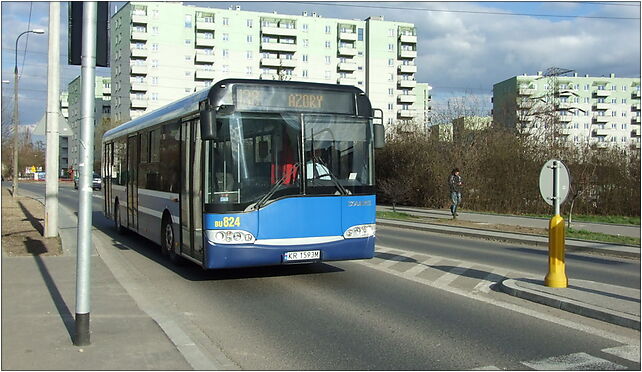 Krakov, Prądnik Biały, autobus Solaris, Krowoderskich Zuchów od 31-271 do 31-272 - Zdjęcia