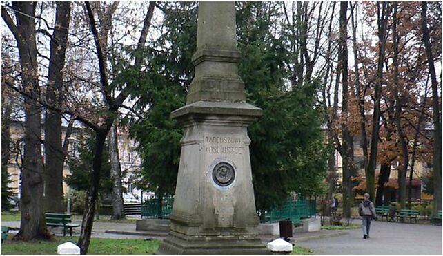 Lesko, pomnik Kosciuszki, Konstytucji 3 Maja, pl. 17, Lesko 38-600 - Zdjęcia