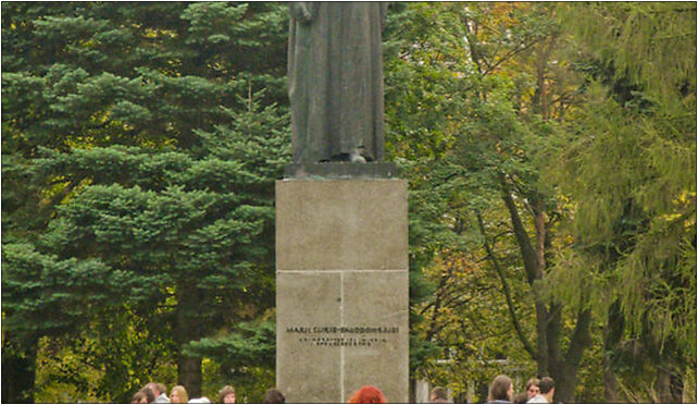Lublin UMCS Pomnik Marii Curie-Skłodowskiej, Lublin 20-042 - Zdjęcia