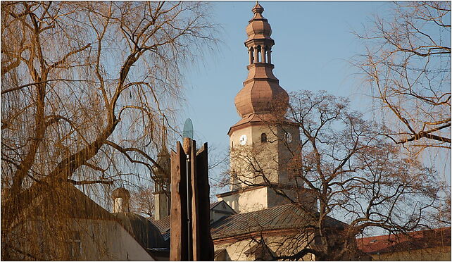 Lubliniec St. Nikolaus Church tower from M. Kopernika Square 2007-12 42-700 - Zdjęcia
