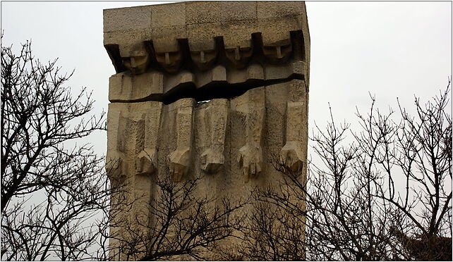 Mahnmal KZ Plaszów, Kamieńskiego Henryka, gen., Kraków od 30-524 do 30-644 - Zdjęcia