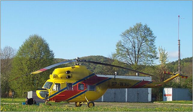 Mi-2 (SP-WXU) Airstrip Sanok, Jasna, Trepcza 38-500 - Zdjęcia