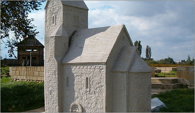 Model kolegiaty św. Pawła Apostoła w Kaliszu, Kalisz 62-800 - Zdjęcia