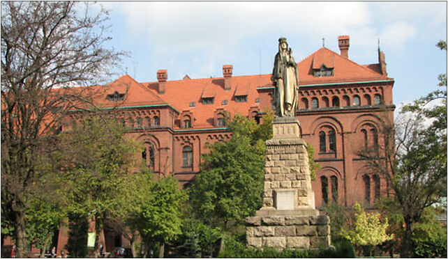 Monument St Hedwig Katowice Panewniki , Panewnicka 68, Katowice 40-760 - Zdjęcia