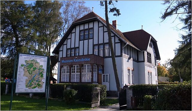 Muzeum Kaszubskie,Kaschubisches Museum Kartuzy, Kościerska224 1 83-300 - Zdjęcia