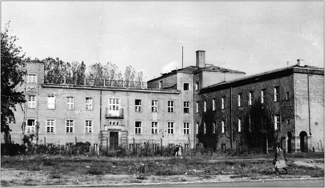 Nasz Dom - Bielany, Zjednoczenia, al., Warszawa od 01-801 do 01-838 - Zdjęcia