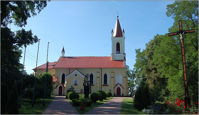 Nowe Miasto nad Pilicą - kościół Opieki Matki Bożej Bolesnej 26-420 - Zdjęcia