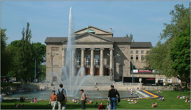 Opera w Poznaniu latem, św. Marcin 45, Poznań 61-812 - Zdjęcia