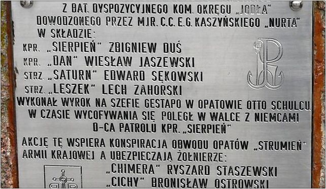 Pamiątkowa tablica w Opatowie, Obrońców Pokoju, pl. 34, Opatów 27-500 - Zdjęcia