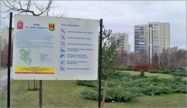 Park JPII Warszawa, tablica, Pasaż Ursynowski 9, Warszawa 02-784 - Zdjęcia