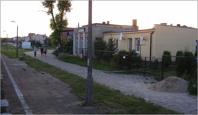 PKP przystanek kolejowy Kiełpino Kartuskie 01, Dworcowa, Kiełpino 83-307 - Zdjęcia