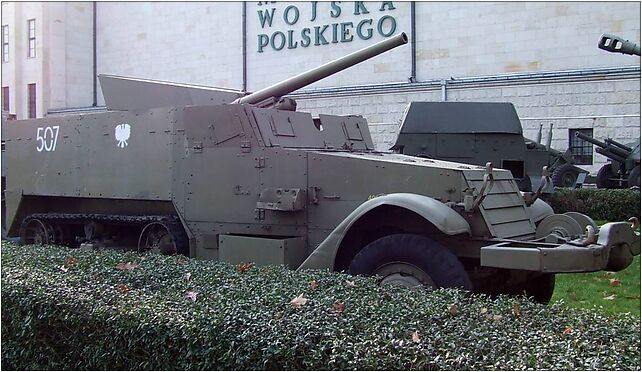 PL Su57 (t-48), Aleje Jerozolimskie, Warszawa od 00-024 do 00-697 - Zdjęcia
