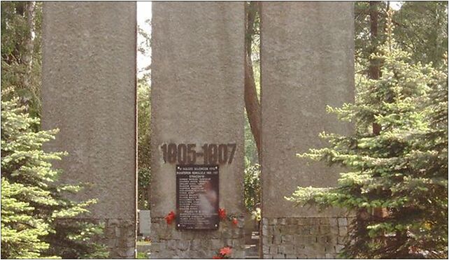 PL lodz Doly Cemetery Mogila Bojownikow PPS, Smutna, Łódź 91-729 - Zdjęcia