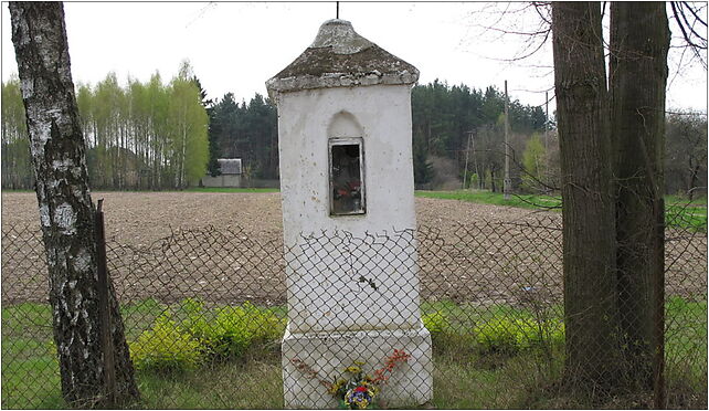 Podlaskie - Turośń Kościelna - Baciuty-Kolonia - Kapliczka 18-106 - Zdjęcia