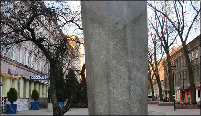 Pomnik Leona Schillera, Piotrkowska 112, Łódź 90-007 - Zdjęcia