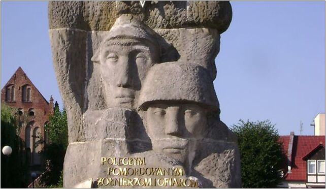 Pomnik Pamięci Poległym i Pomordowanym Żołnierzom Ofiarom Faszyzmu i Stalinizmu 78-300 - Zdjęcia