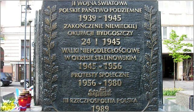 Pomnik Wolności - tablica płd, Gdańska 25, Bydgoszcz 85-005 - Zdjęcia